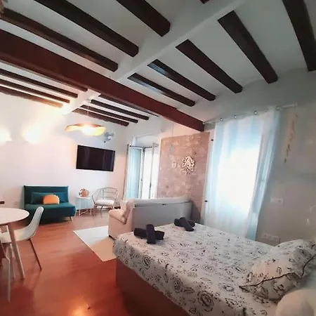 Apartment Bonito Estudio En El Centro. Ideal Parejas.