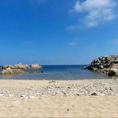 Apartamento Bonito Estudio En El Centro. Ideal Parejas. Palamós